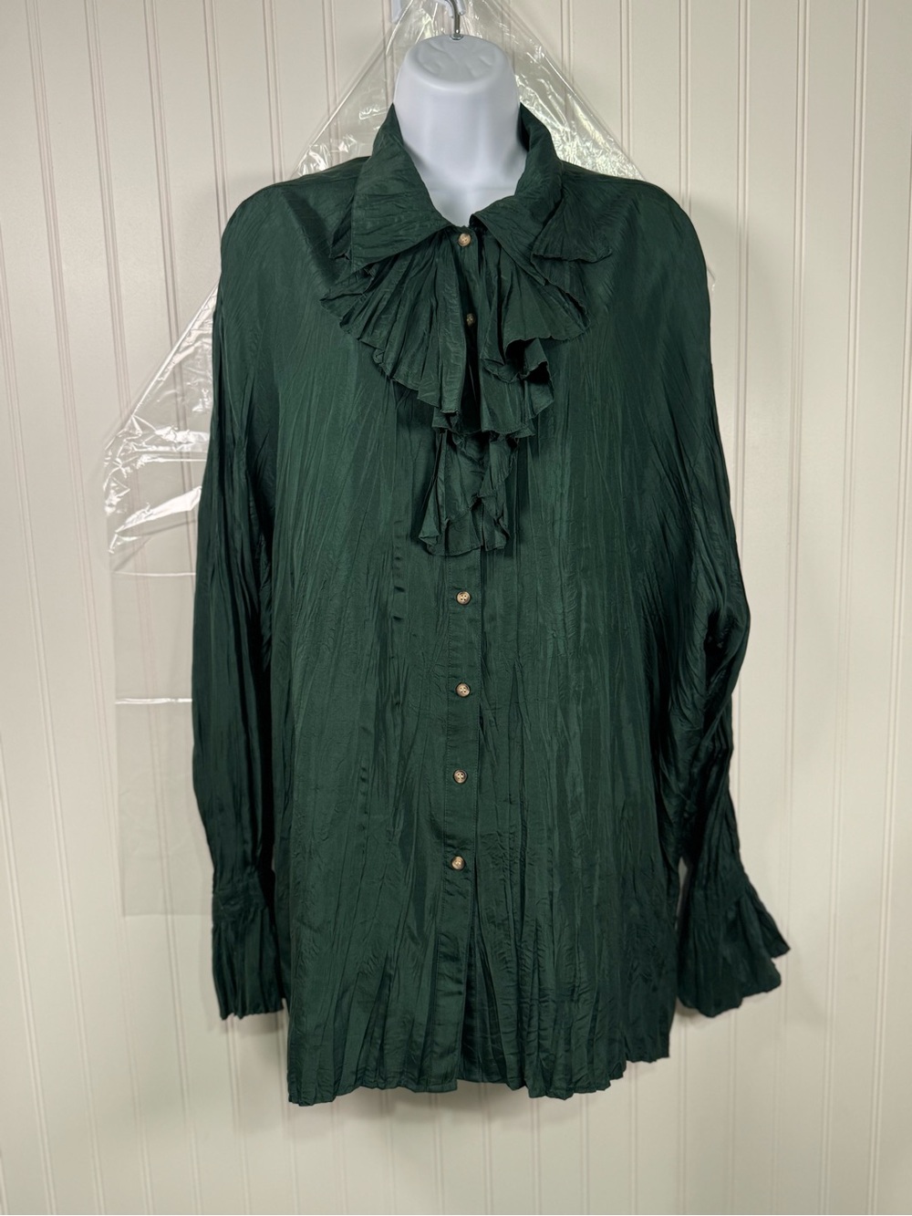 Vintage Cambridge Dry Goods Dark Green Ruffle-Front Button Down Blouse 100% Silk